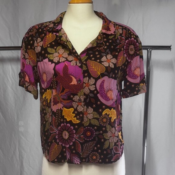 Batik Floral Print Button Down Top, Size M - Picture 5 of 7